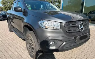 Mercedes-Benz X 250