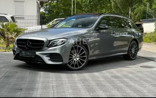 Mercedes-Benz E 400