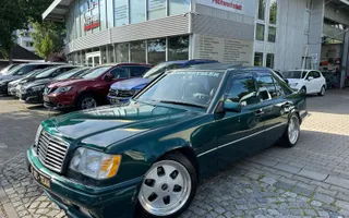 Mercedes-Benz E 280